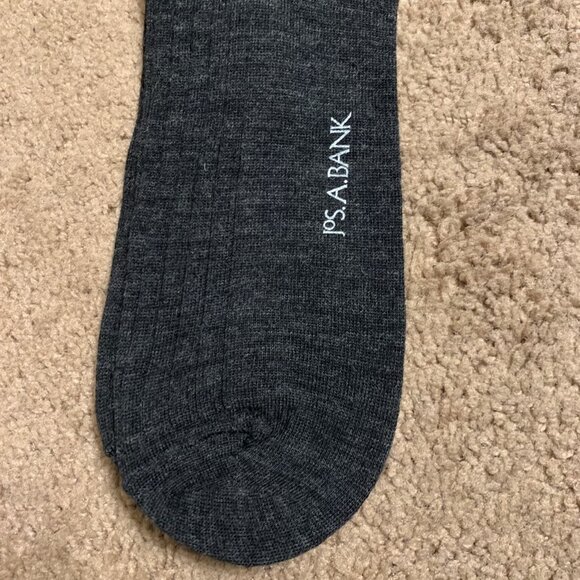 Jos. A. Bank Men’s Mid Calf Merino Wool Socks (Size 10-13) - Picture 2 of 7